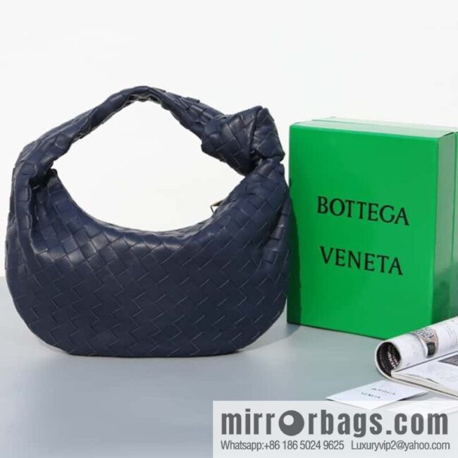 Bottega veneta #JODIE Bag Model 690225 Number: 80700 Medium Dark Blue