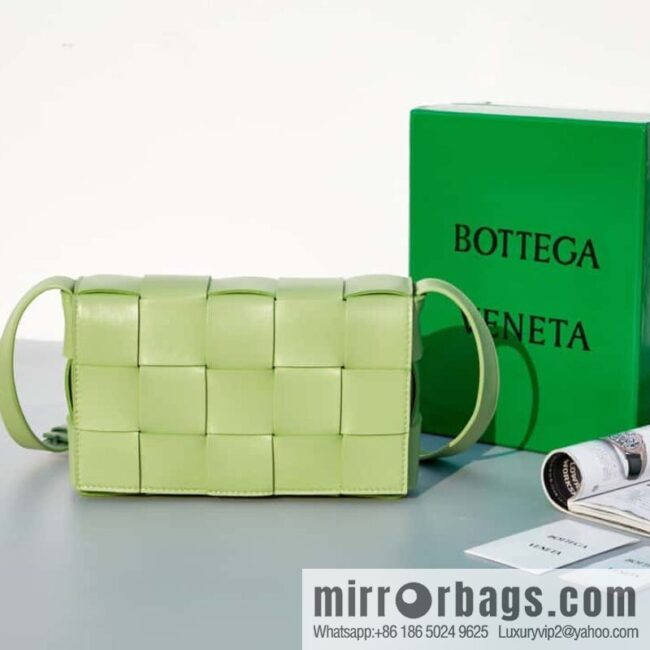 IMG_7964-800x800wzkd5bszcpl84128_20250719083201.jpg Bottega Veneta Number: 80820 #cassette weaving Rubik\'s Cube bag mint green