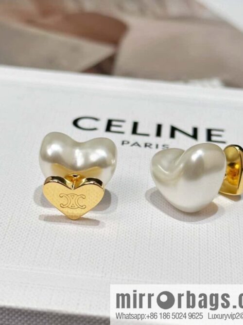 IMG_7995-800x800t11vnzw1sts110492_20250702081343.jpg ❗️New ❗️ ☀️ New ☑️ Celine simple style peach heart love stud earrings ☀️