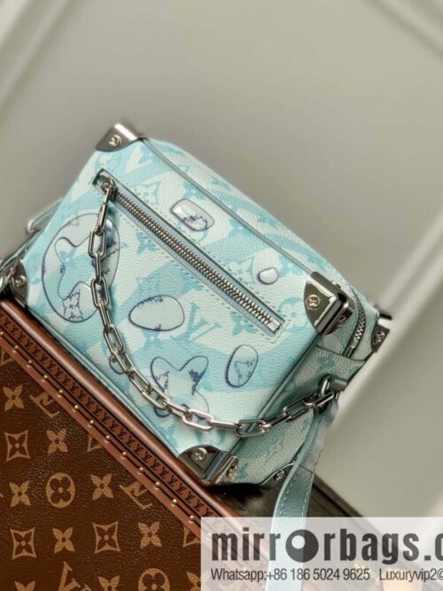 IMG_8186-800x800ejjqis4d3mj52140_20250718231042.jpg M22588 Tiffany & Co. Green, Box Bag Box Series Mini Soft Trunk Handbag