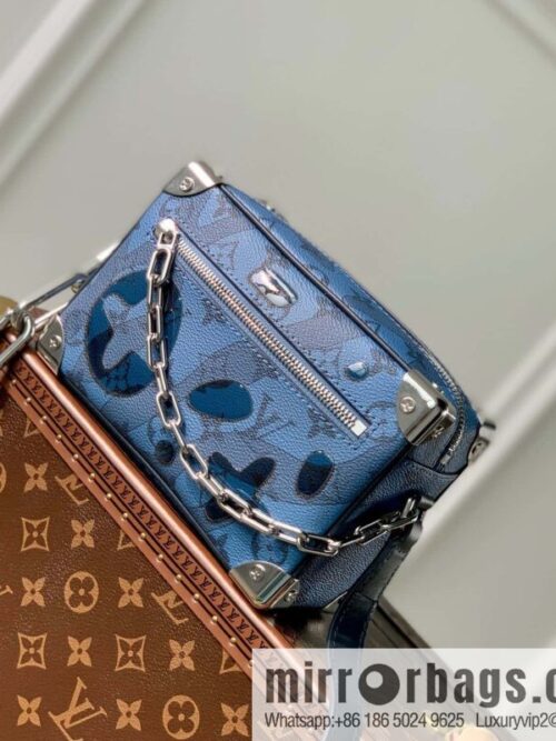 IMG_8195-800x800r3gi0xuzted52129_20250718231034.jpg M22588 Blue, Box Bag Box Series Mini Soft Trunk Handbag