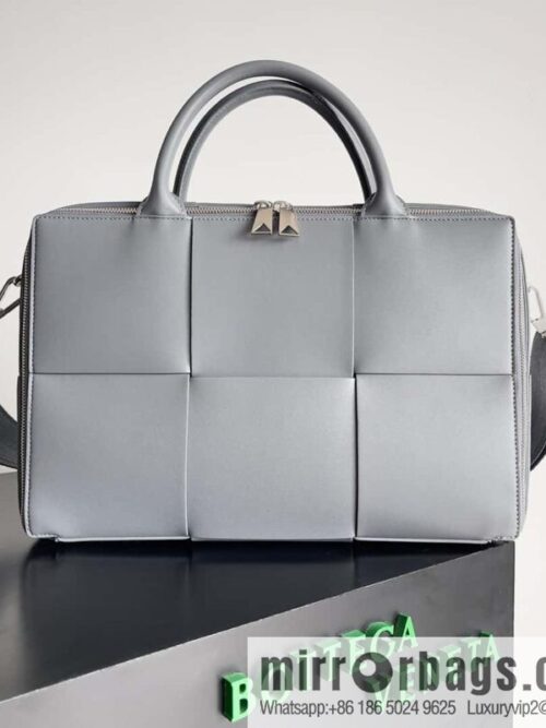 IMG_8439-800x800ajpniz1fnuz83537_20250719082557.jpg Bottega Veneta Large Grid Men\'s Briefcases Model 680120 Grey