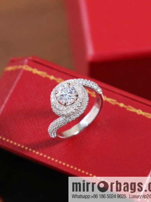 IMG_8727-800x800arawlje1q03135472_20250704220216.jpg ☀️Cartier single diamond twist ring ☀️