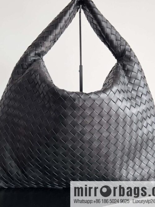 IMG_8955-1-800x800xdz3bhlmynw49512_20250718041759.jpg #Bv new large HOP bag, model number: 763970 black