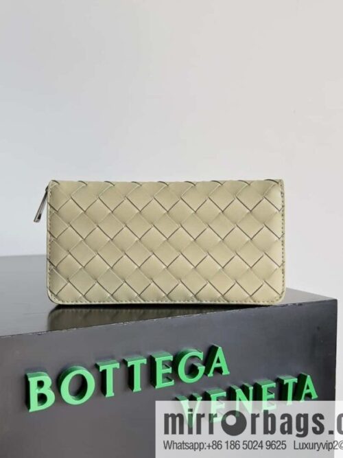 IMG_9099-800x800ohi1gkcznmb49336_20250718041617.jpg #Bv men\'s woven wallet model number: 593217 travertine green parrot green