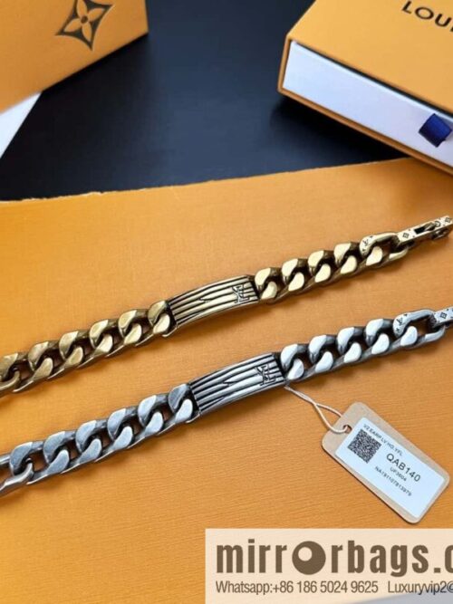 IMG_9195-800x8001oex3mnq31j100723_20250702042346.jpg ❗️New ❗️ M1225L ❤️ ☀ Louis Vuitton LV EPI bracelet ☀