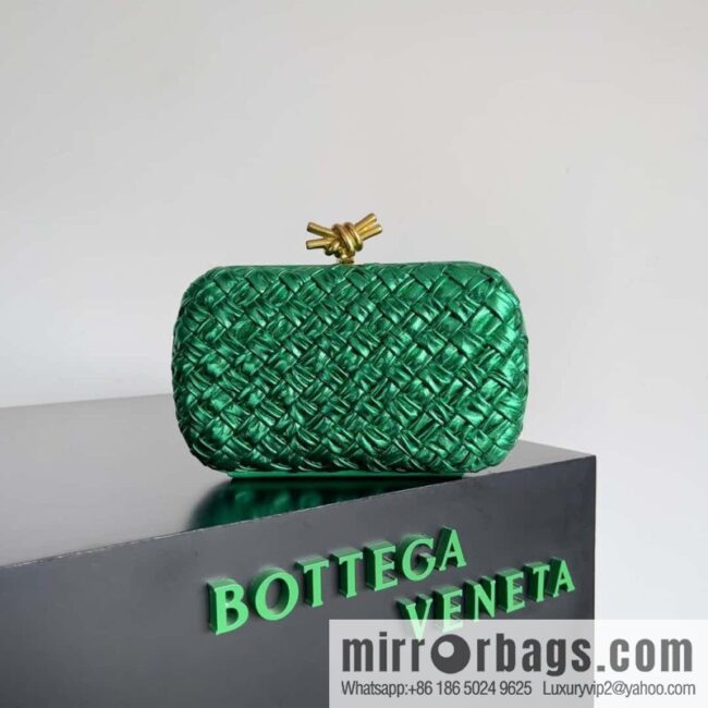 Bottega Veneta BV Knot | minaudiere Model: 717622 Green Gold