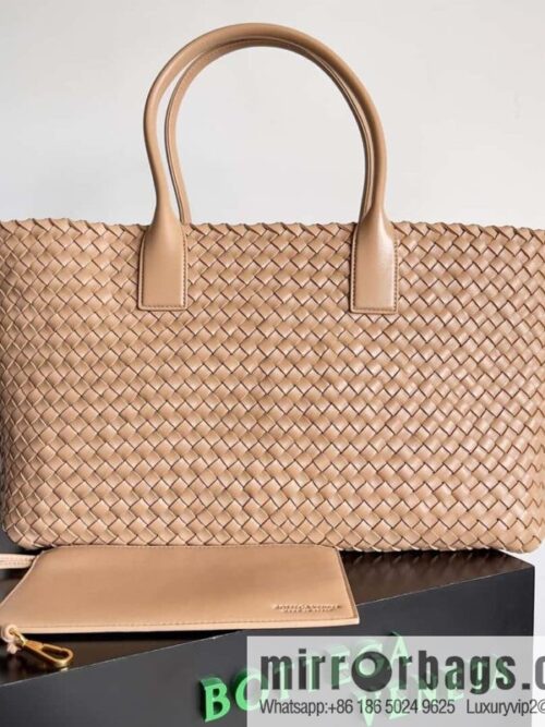 IMG_9416-800x8003igzrz3zsoz73782_20250719064646.jpg B new Cabat large shopping bag model number: 608811 tender pink