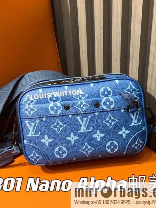 IMG_9437-800x800gqmlfgb1sf048052_20250718035506.jpg M82801 autumn and winter new NANO ALPHA handbag