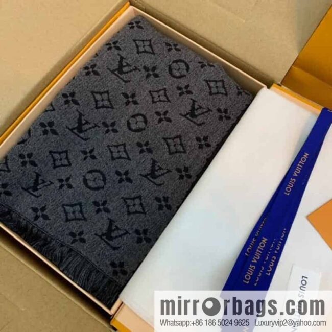 LV Louis Vuitton 100% wool men\'s wool scarf m78526