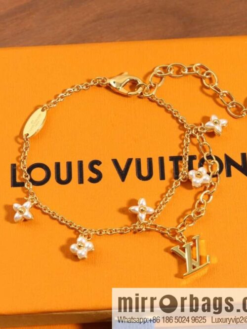 IMG_9569-800x800gfe2v01n0y3140603_20250705015221.jpg ☀Louis Vuitton Louis Vuitton LV Double White Shellfish Flower FLORAGRAM Bracelet