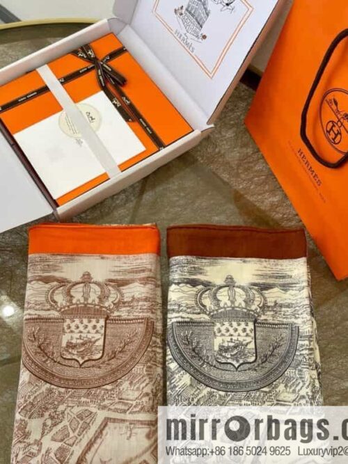 IMG_9634-1-800x800ywbzqqudalh93245_20250702012652.jpg Hermes Handmade curled cashmere and silk blend shawl