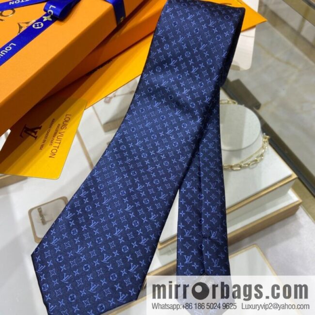 LV Louis Vuitton 100% Top Jacquard Silk Logo Tie