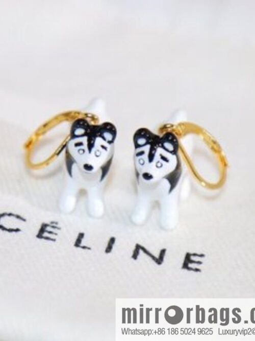 i1587567205_6714_2-800x800yswkhy3ccax19847_20250716015336.jpg New Celine Husky stud earrings