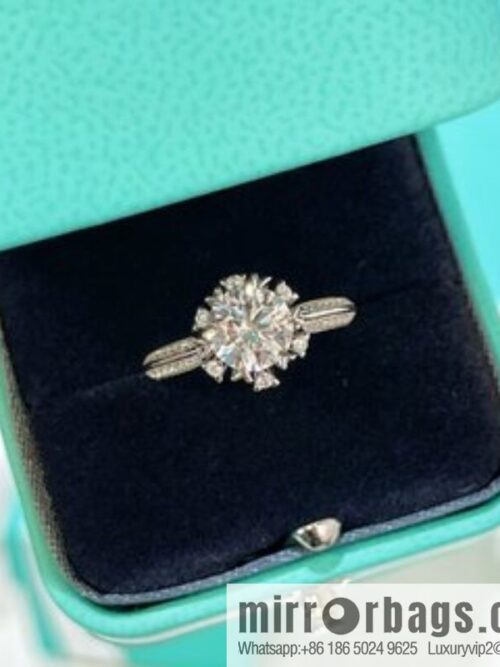 i1637083650_162_2-800x800ztzewlplixc12189_20250716004358.jpg New ☑️ TIFFANY & CO. Tiffany & Co. Mozambican Diamond Ring