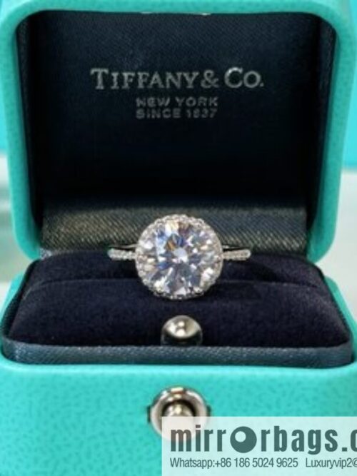 i1637084027_401_5-800x800avz23tyxhgj12178_20250716004353.jpg New ☑️ TIFFANY & CO. Tiffany & Co. Mozambican Diamond Ring