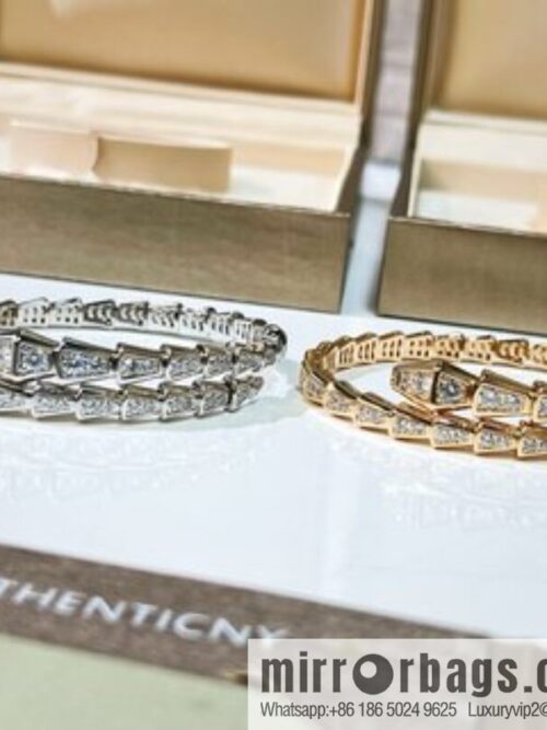 i1645368599_7623_2-800x800z11tf1tun4323293_20250716022459.jpg BVLGARI Bulgari Full Diamond Snake Bone Bracelet Bracelet