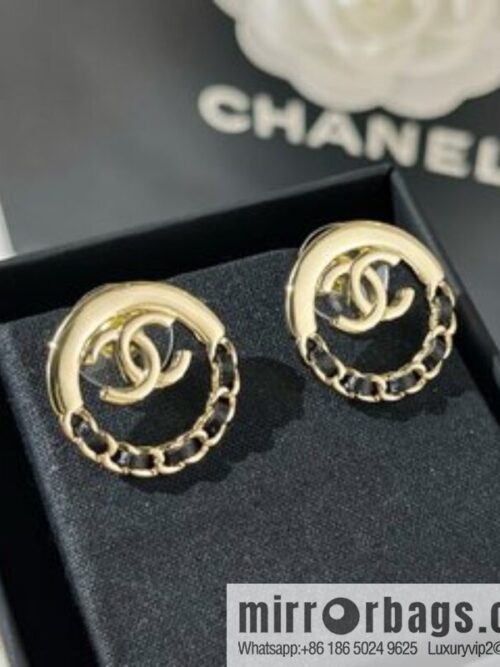 i1647153616_6996_1-800x80000zav1t2c1p27714_20250716030309.jpg New ☑️ Chanel double c black leather rope stud earrings