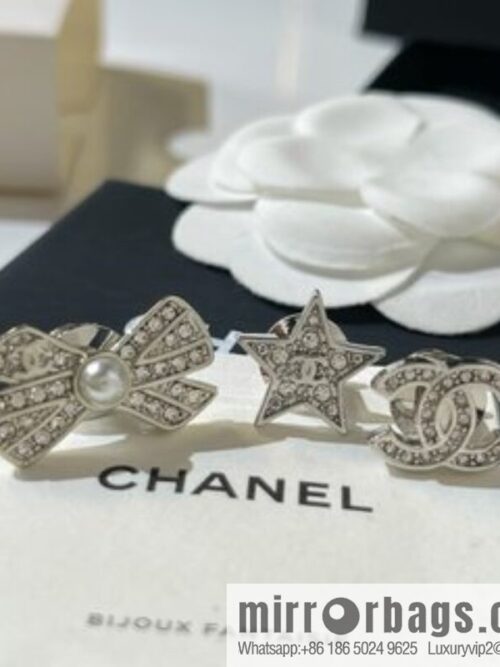 i1648044085_1068_3-800x8005mqg5syayz027626_20250716030221.jpg New ☑️ Chanel double c bow, pentagram brooch