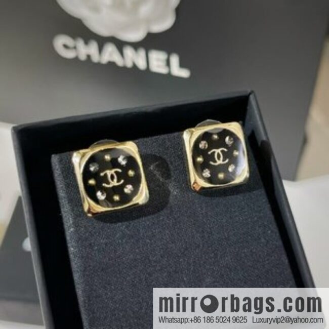 New ☑️ Chanel double c square stud earrings