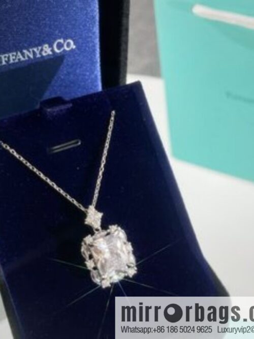 i1648441454_9568_2-800x800scfu2czjxp331807_20250716033838.jpg New ☑️ TIFFANY & Co. Tiffany & Co. Square necklace