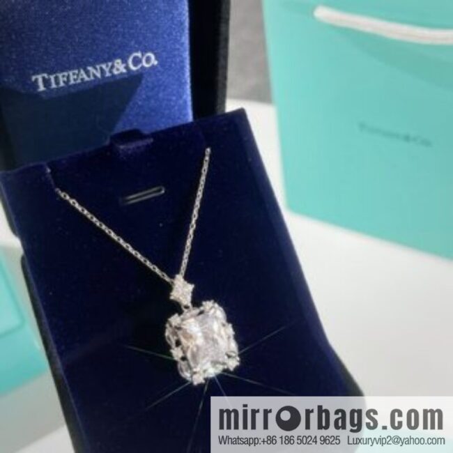 New ☑️ TIFFANY & Co. Tiffany & Co. Square necklace