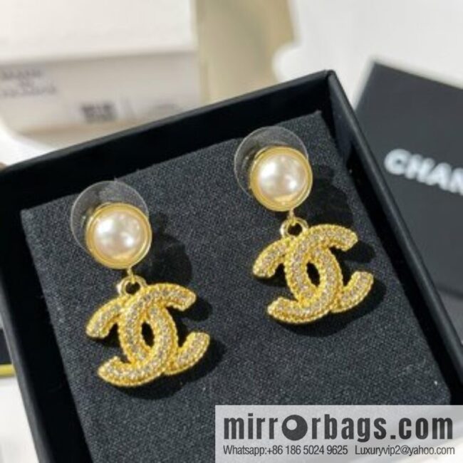 New ☑️ Chanel wheat ear double c pearl stud earrings