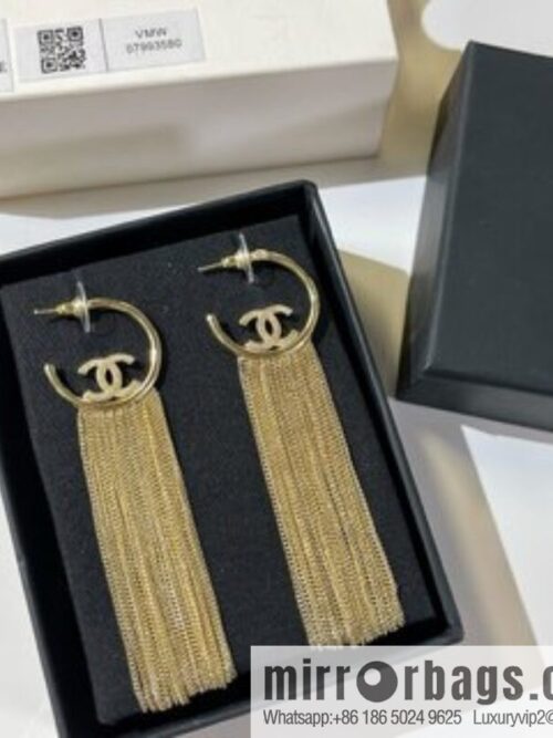 i1648612566_4860_1-800x800k4bxewnyn4r31715_20250716033749.jpg New ☑️ Chanel double c fringed stud earrings