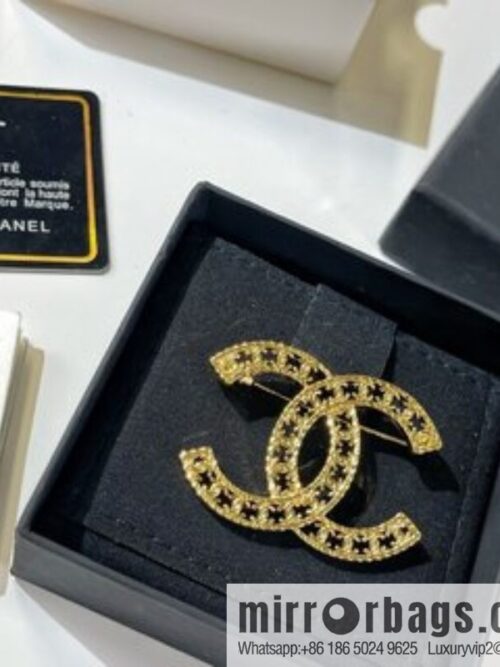 i1648614386_7820_1-800x800rpajbusruuj31656_20250716033717.jpg New ☑️ Chanel double c cut-out brooch
