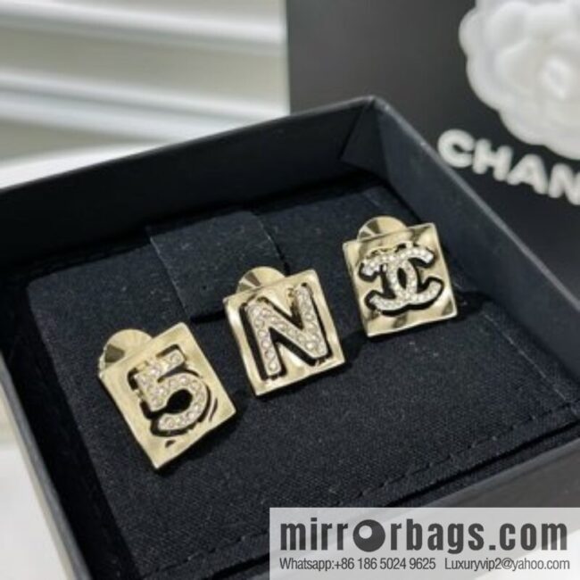 New ☑️ Chanel double c N letter 5 word brooch