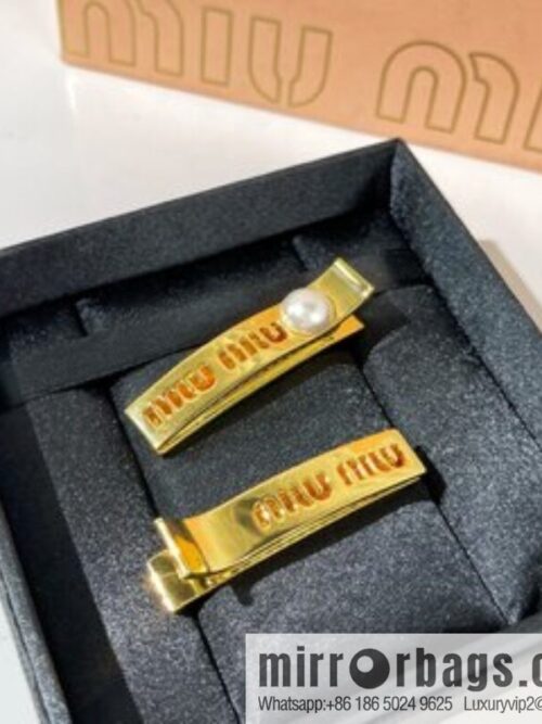 i1649390624_7728_1-800x800lt3fo2os2o331283_20250716033351.jpg MIU MIU Miao Miao Pearl Duck Beak Clip Hairpin Hairpin