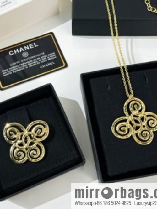 i1650465751_5848_1-800x800kaxw1tcgaeq23678_20250716022817.jpg ☑️ Chanel gold brooch necklace
