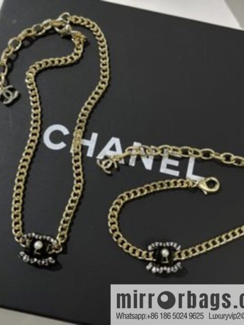 i1650466117_650_5-800x800f4fmzttua2w23665_20250716022811.jpg New ☑️ Chanel acrylic pearl necklace bracelet