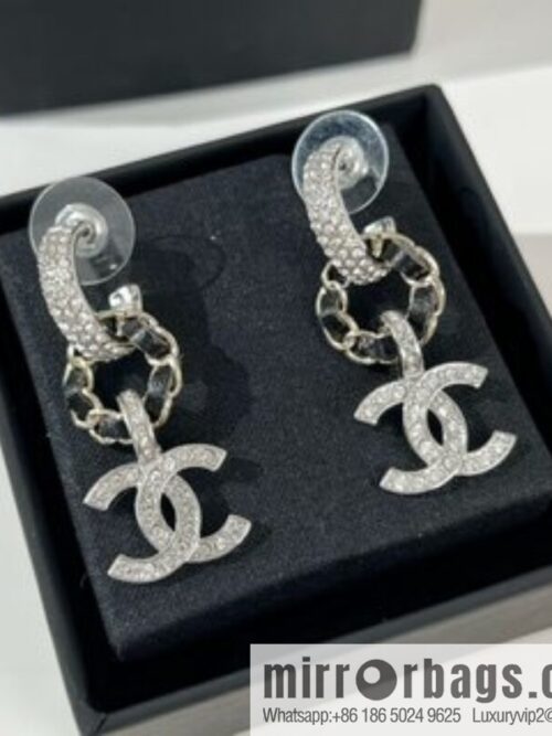 i1650882704_7444_1-800x800nr5dqwmh2ld27987_20250716030534.jpg New ☑️ Chanel double c black leather rope stud earrings