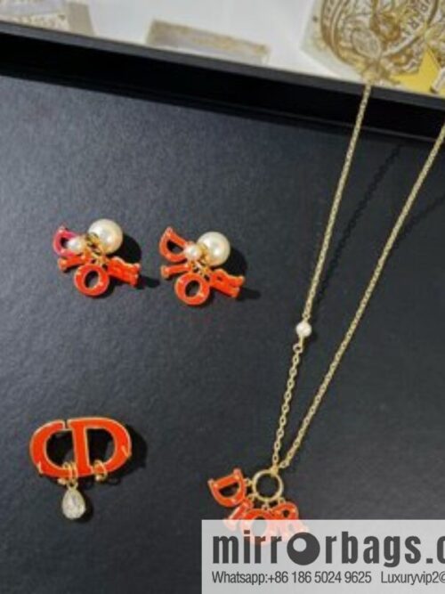 i1650974261_7569_1-800x800y3luose111n27817_20250716030402.jpg New ☑️ Dior CD brooch necklace earrings