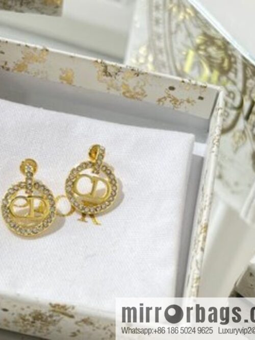 i1651844548_8630_1-800x800bqbcji2bgxm27337_20250716025940.jpg New ☑️ Dior CD full diamond stud earrings