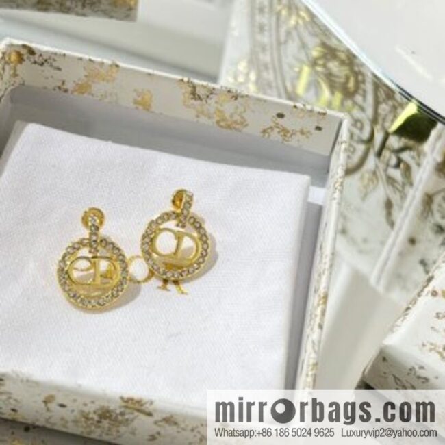 New ☑️ Dior CD full diamond stud earrings