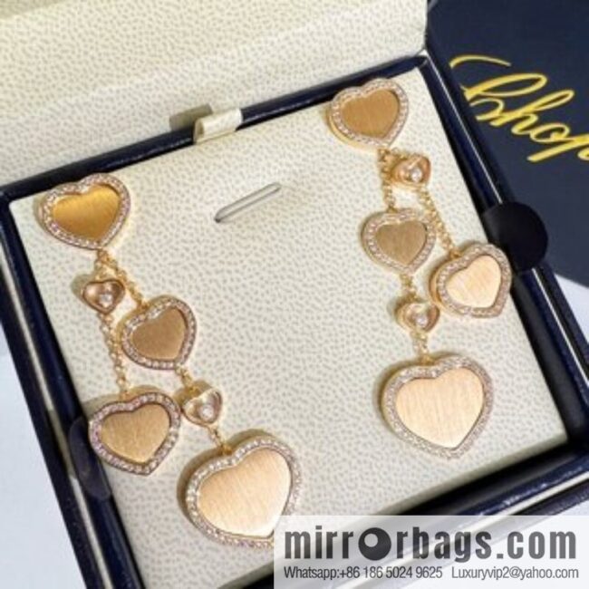 i1652022338_5025_1-800x800zp5ci5hvf5e24021_20250716023119.jpg Chopard Happy Diamonds Powder Bella Si Love Earrings