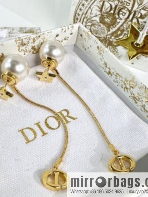 i1652104946_3969_2-800x800smj15cnbiq323950_20250716023044.jpg New ☑️ Dior CD star pearl tassel earrings