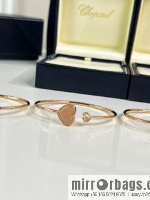 i1652106924_9705_1-800x800teos2obxt3423912_20250716023025.jpg Chopard HAPPY HEARTS love bracelet bracelet
