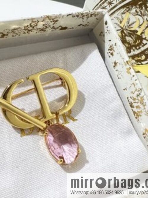 i1653029529_3850_2-800x800lcd54zodmj023162_20250716022351.jpg New ☑️ Dior CD pink diamond brooch
