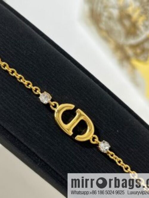 i1653315390_454_1-800x800bg1fikyi1rn23052_20250716022249.jpg New ☑️ Dior CD diamond bracelet