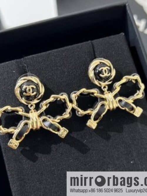 i1653396340_7239_1-800x800umcxgvfrlzn20428_20250716015850.jpg New ☑️ Chanel double c black leather rope bow stud earrings