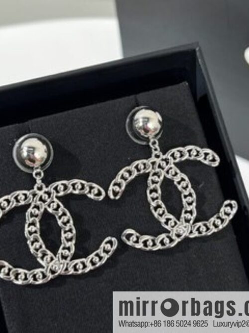 i1654445492_2845_1-800x8005qii0nly3vu20021_20250716015512.jpg New ☑️ Chanel double c hollow stud earrings