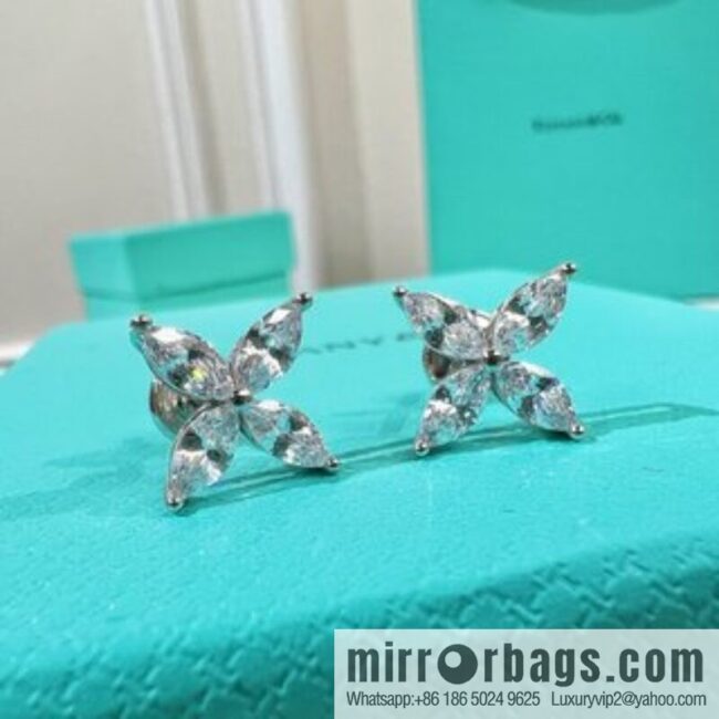 i1654446356_4897_4-800x800ytsodepwyo519965_20250716015441.jpg Tiffany & Co. Tiffany Victoria ™ M series four-leaf clover horse eye necklace stud earrings