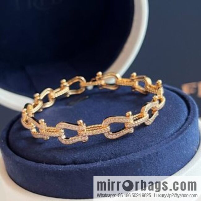 i1655964604_6824_4-800x800afioqx1xv2s16346_20250716012213.jpg Fried Force10 series, full diamond bracelet bracelet