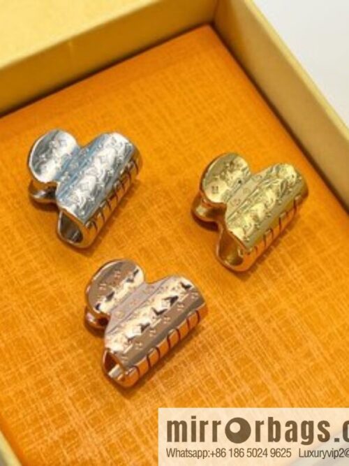 i1656934060_5259_1-800x8003523j0uz0lf15921_20250716011823.jpg LV Louis Vuitton NANOGRAM Hairpin