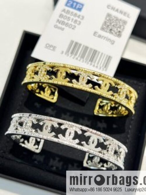 i1658063196_7380_0-800x800prkk0pkokxv15468_20250716011406.jpg New ☑️ Chanel Double C Open Bracelet