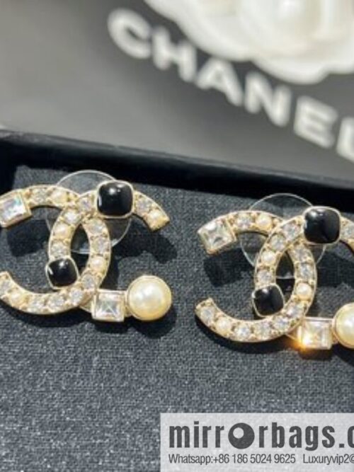 i1659422612_9738_2-800x800duijttpmnya11868_20250716004113.jpg New ☑️ Chanel c1 double c square diamond pearl stud earrings