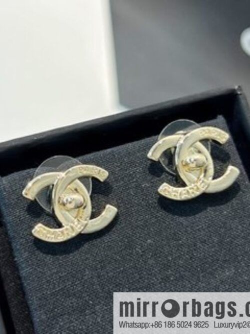 i1659961767_9110_1-800x800lsgbqdbp0nd11763_20250716004012.jpg New ☑️ Chanel C1 gold double c stud earrings